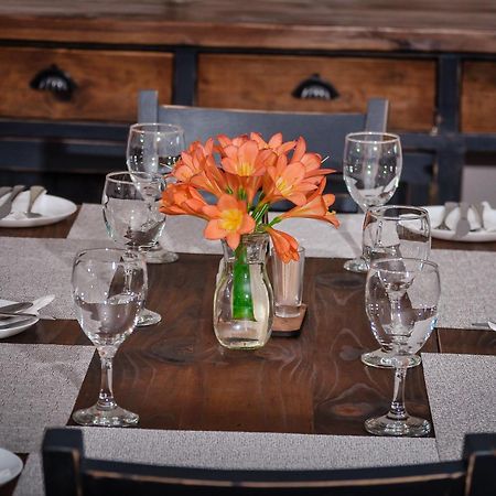 Avoca Vale Country Hotel ルイス・トリハート エクステリア 写真