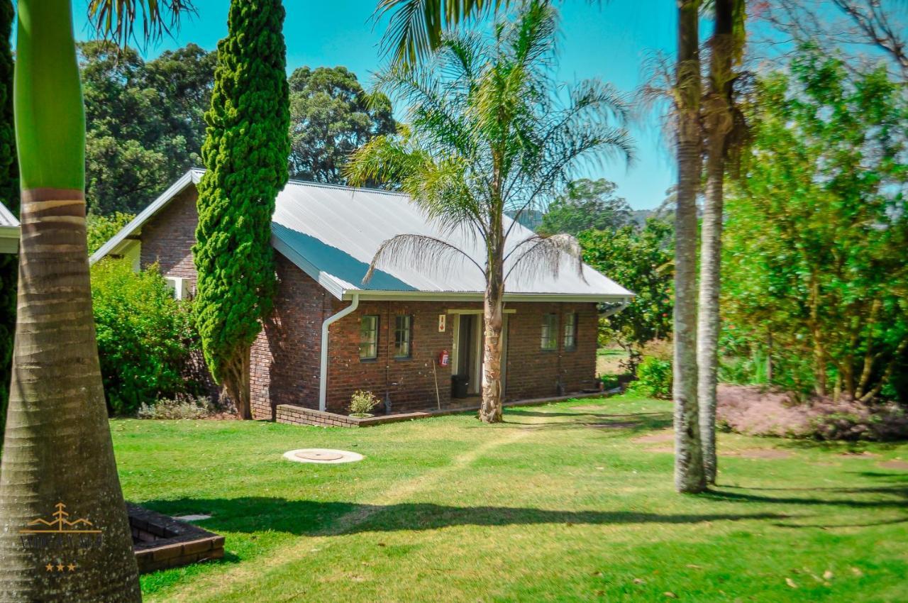 Avoca Vale Country Hotel ルイス・トリハート エクステリア 写真