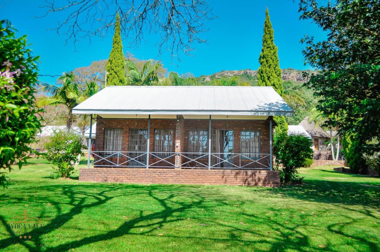 Avoca Vale Country Hotel ルイス・トリハート エクステリア 写真
