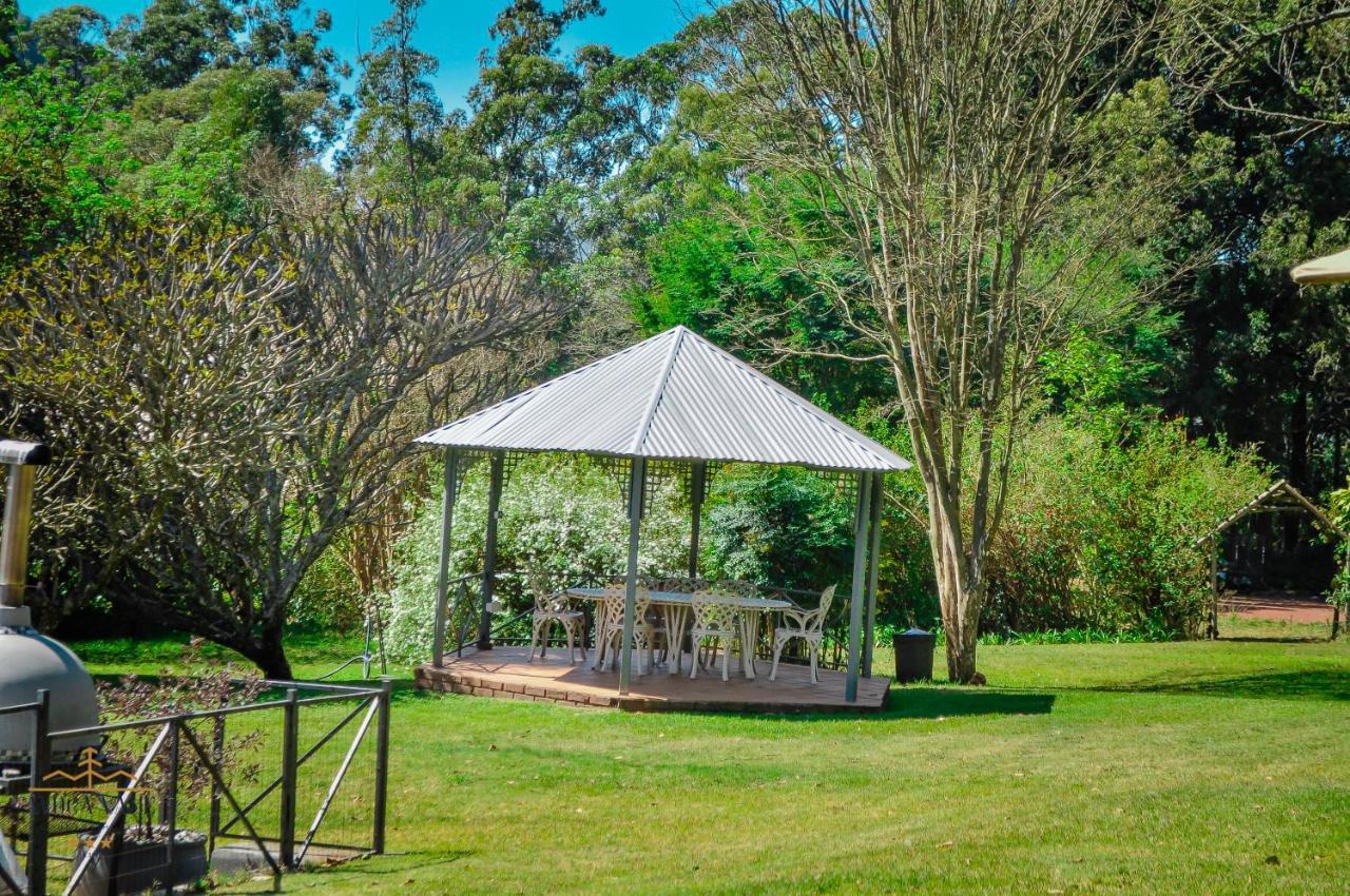 Avoca Vale Country Hotel ルイス・トリハート エクステリア 写真