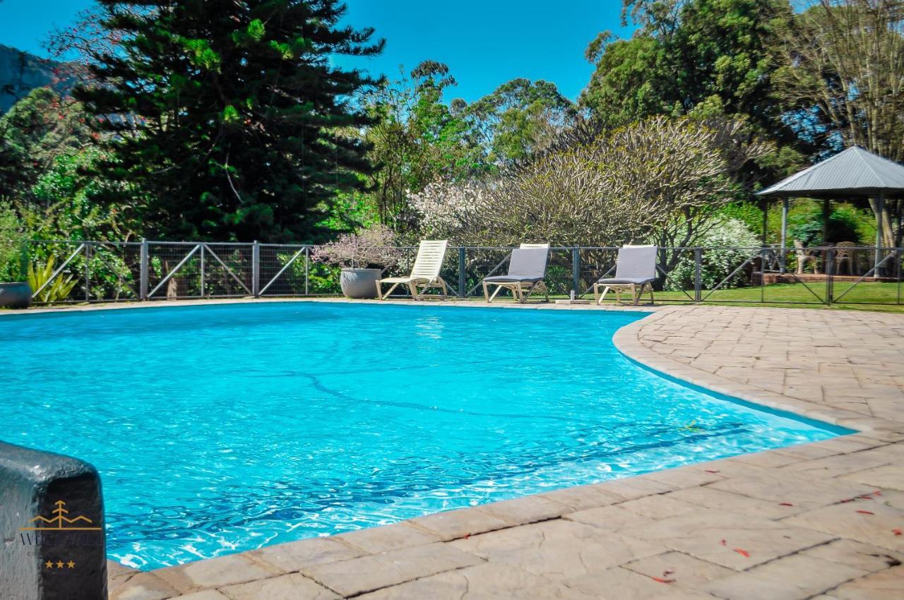 Avoca Vale Country Hotel ルイス・トリハート エクステリア 写真