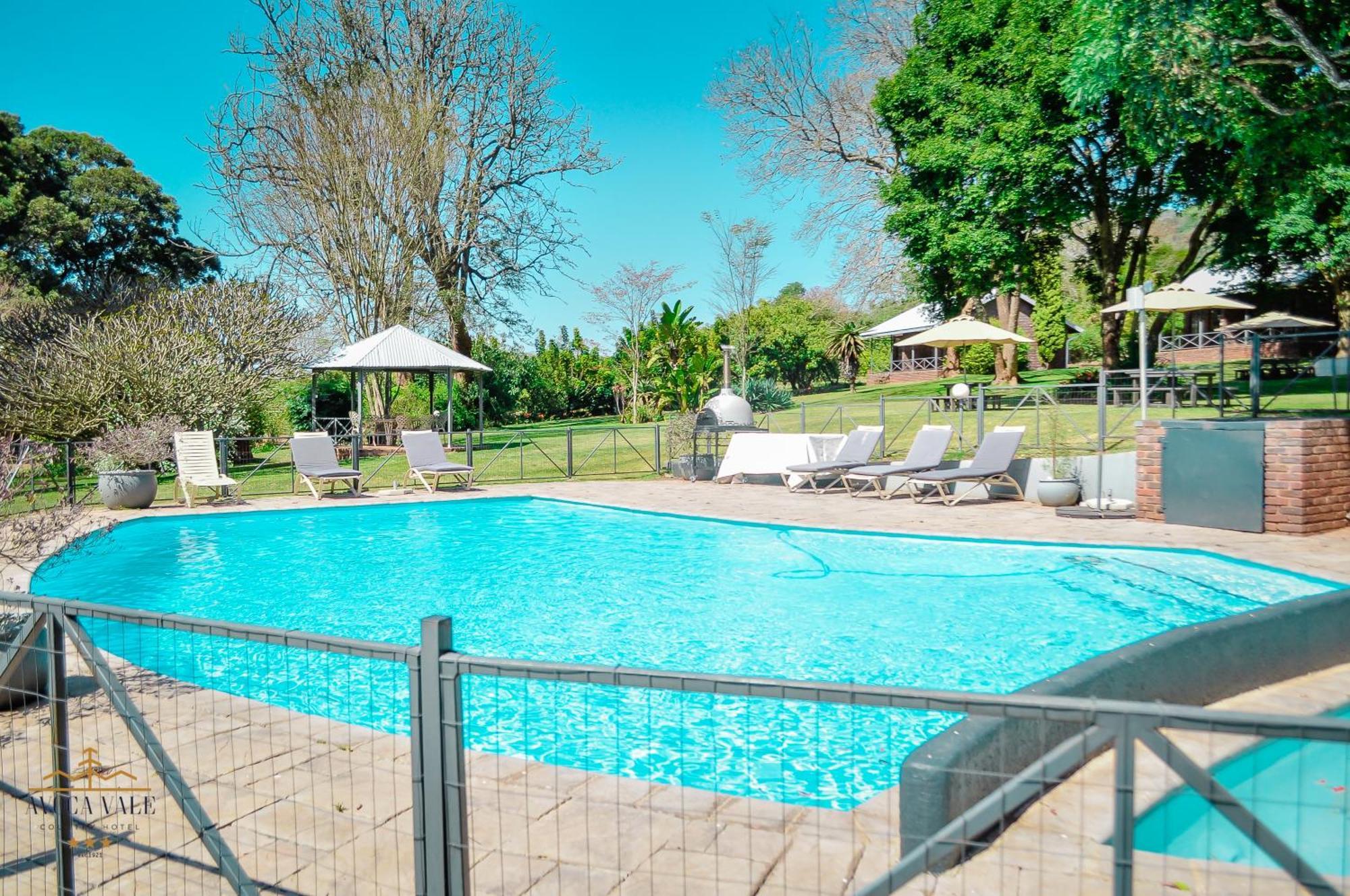 Avoca Vale Country Hotel ルイス・トリハート エクステリア 写真
