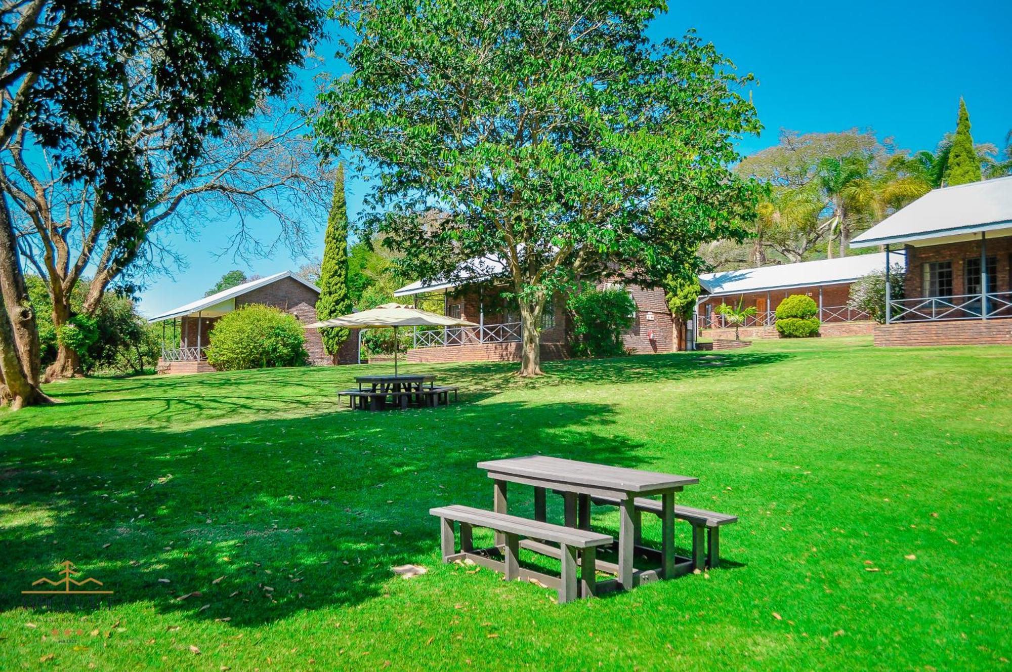 Avoca Vale Country Hotel ルイス・トリハート エクステリア 写真