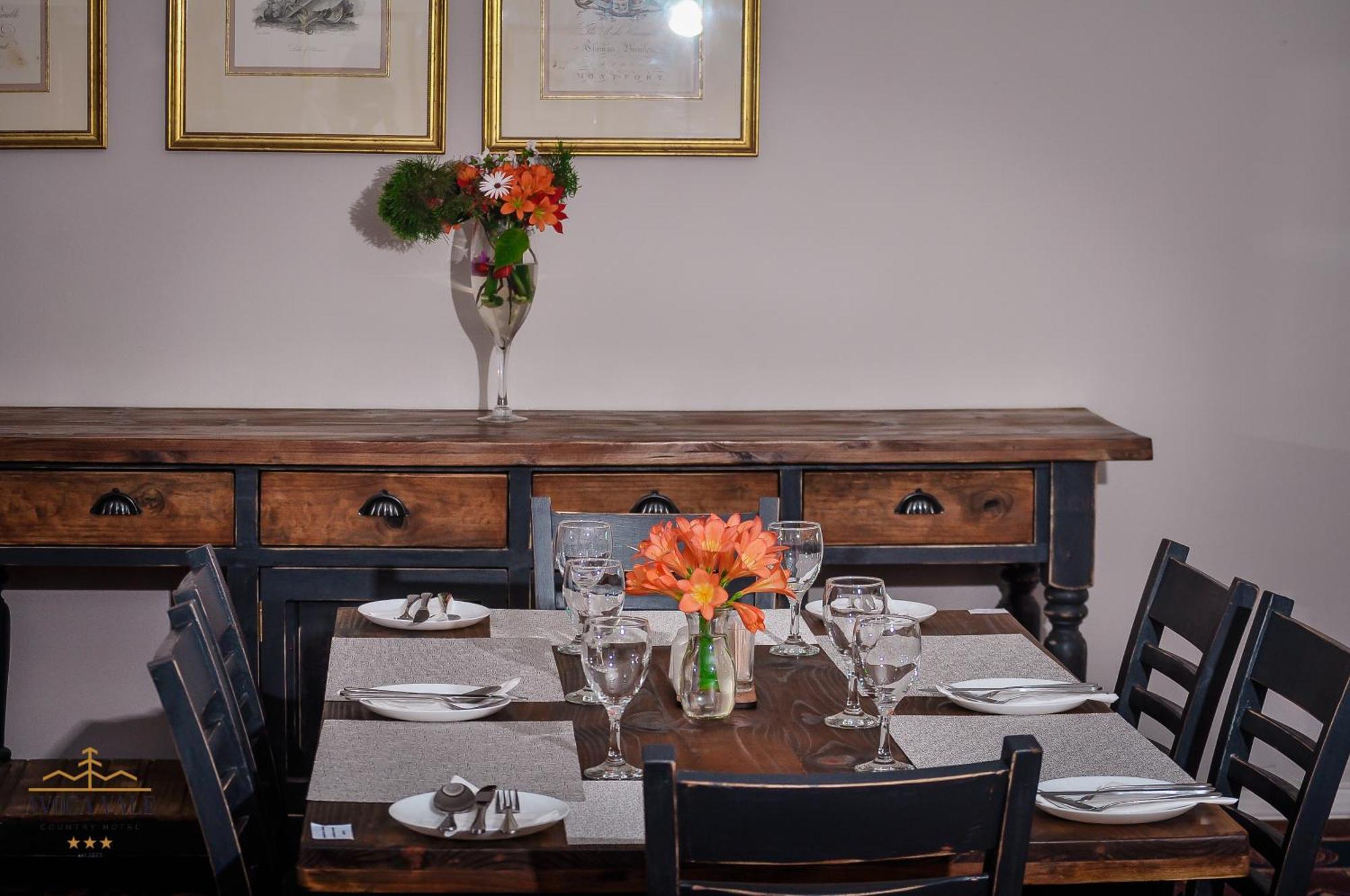 Avoca Vale Country Hotel ルイス・トリハート エクステリア 写真